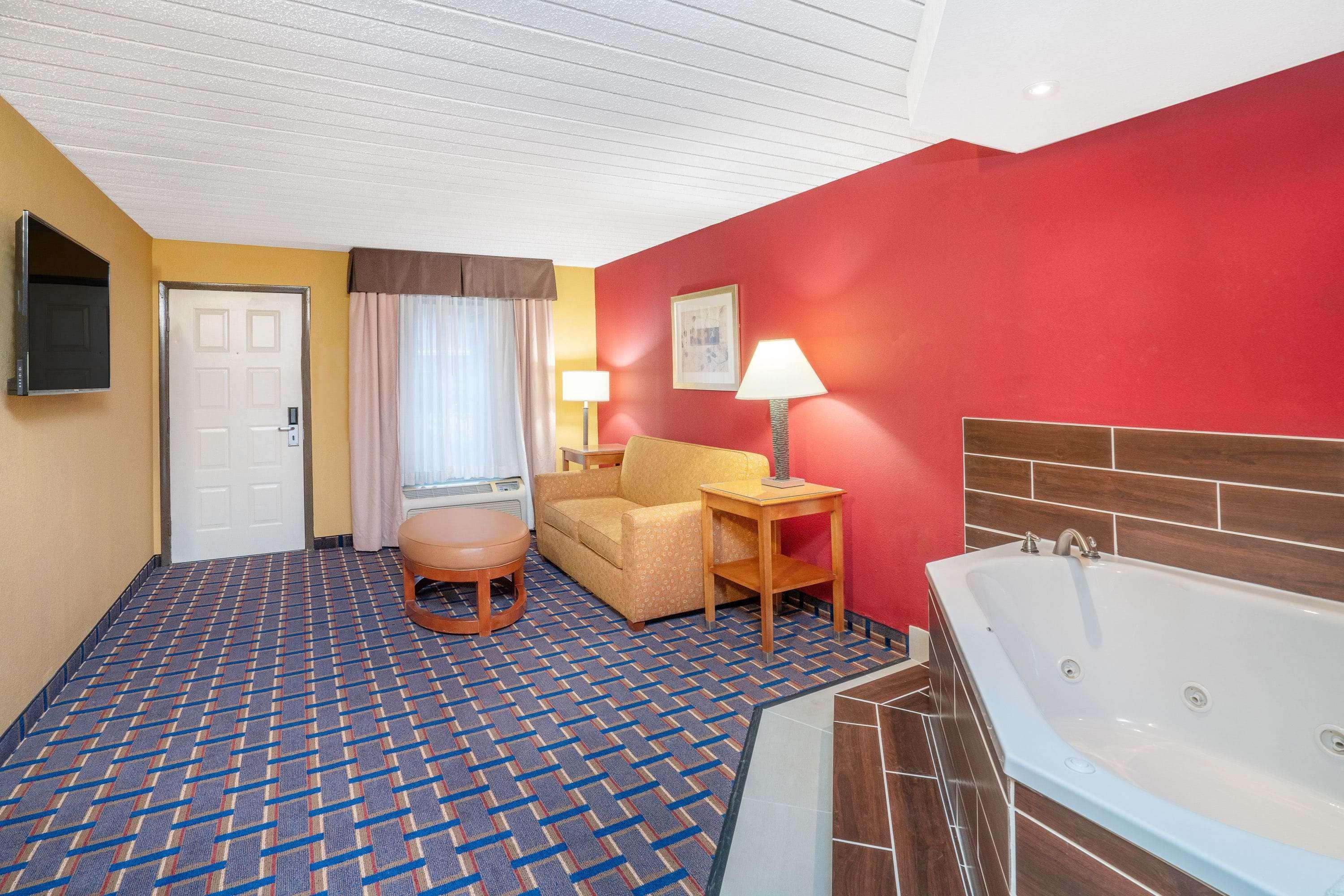 Baymont by Wyndham Knoxville I-75 Extérieur photo