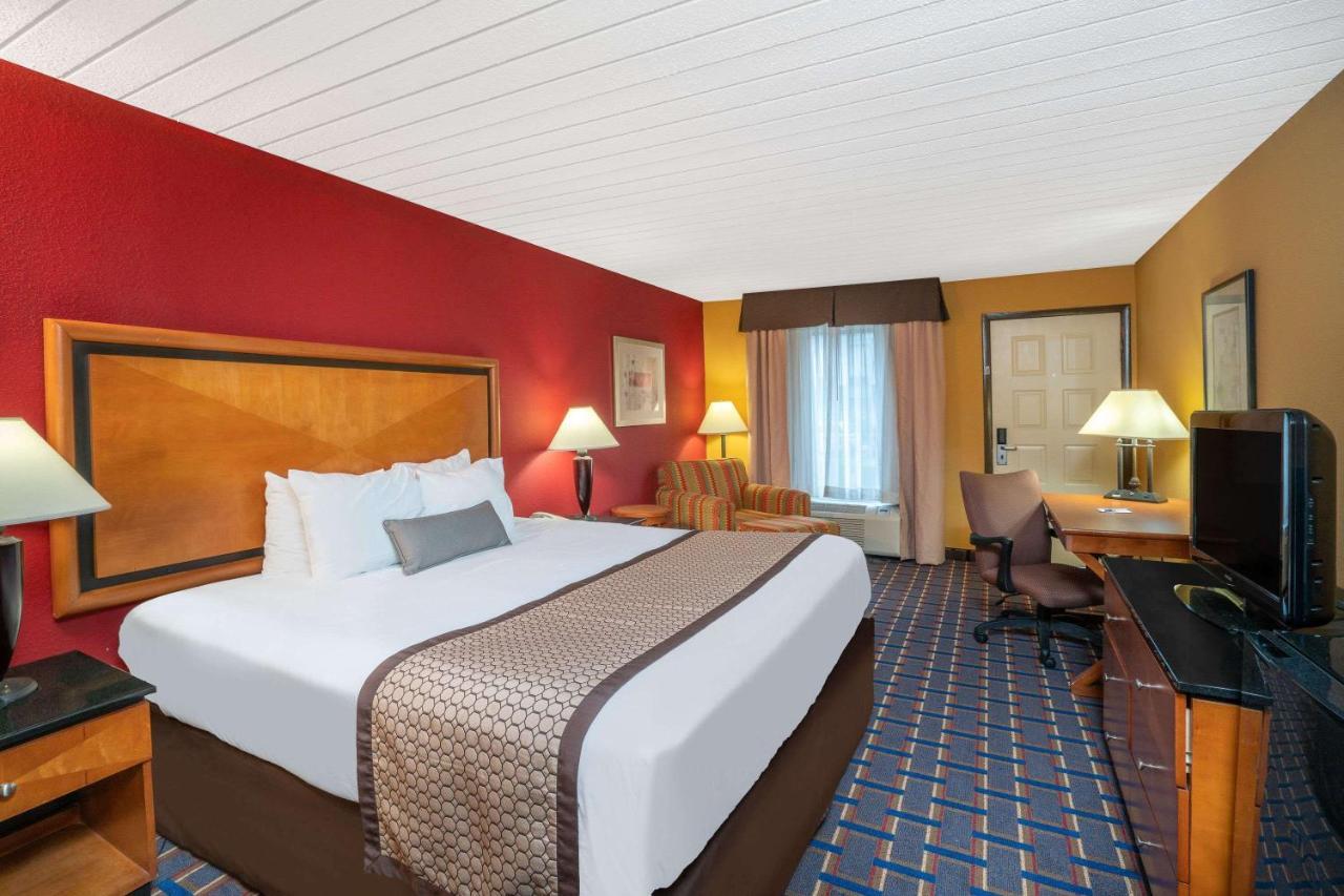 Baymont by Wyndham Knoxville I-75 Extérieur photo